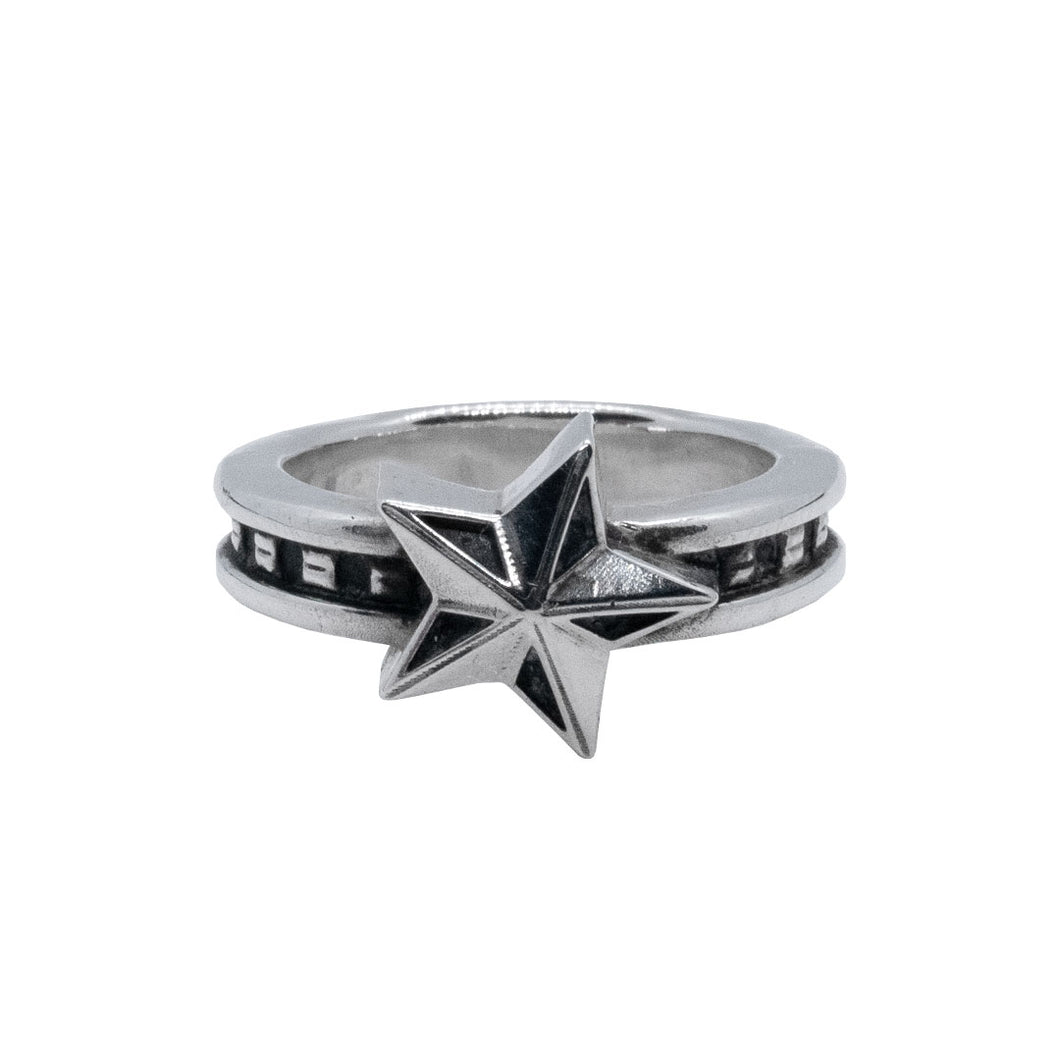 RAZOR STAR RING